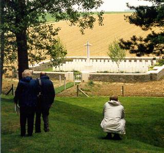 Railway Hollow Military Cemetery